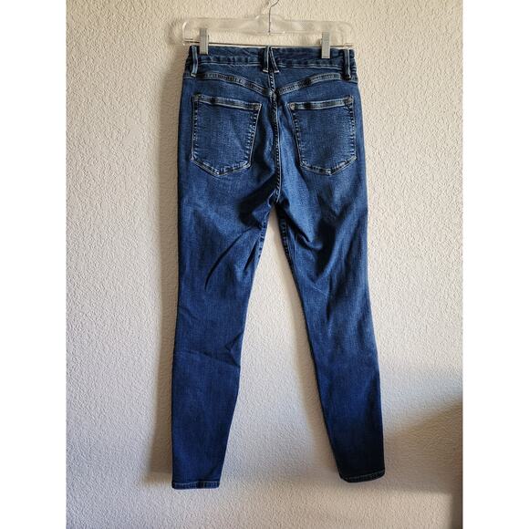 Good American Skinny Straight Dark Wash Jeans 10/30 - Picture 2 of 9